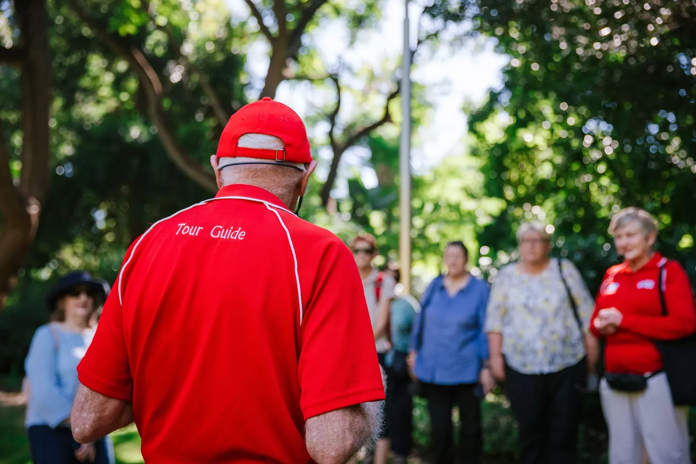 An iCity volunteer conducting a walking tour