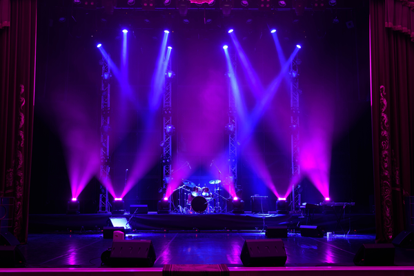 Concert Stage with Advanced Sound System with Beryllium Speaker Domes