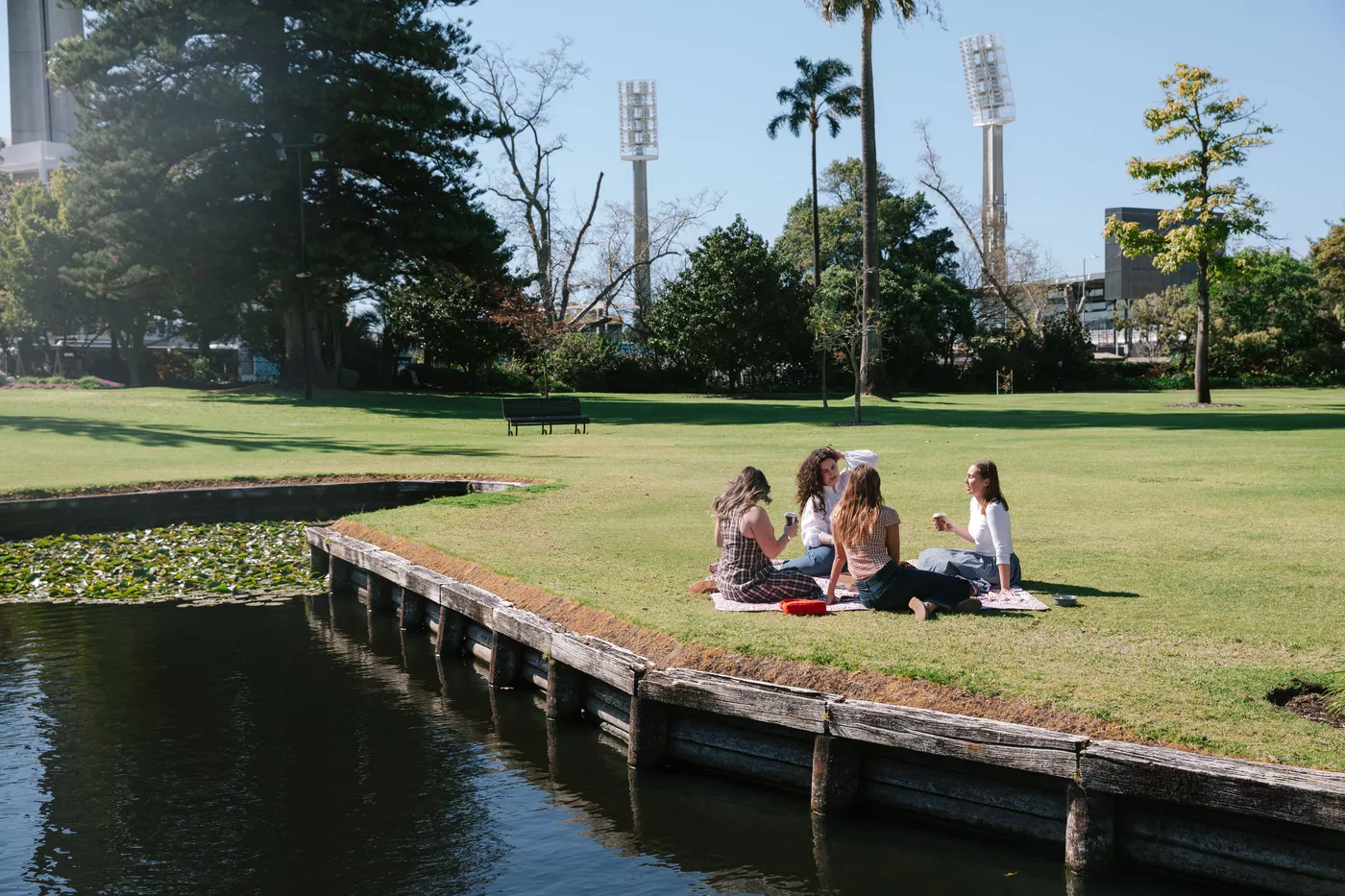 picnic at queens gardens