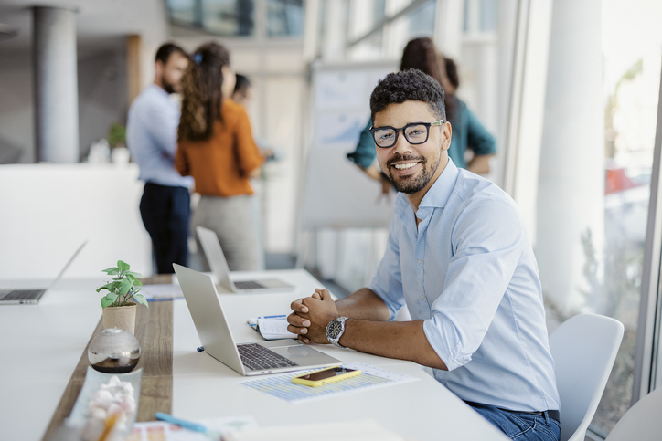 Top 7 Benefits of Working in the Tech Industry | CompTIA Blog