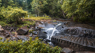 22617-Cambodia-Siem-Reap-Kbal-Spean-waterfall-smhoz.jpg