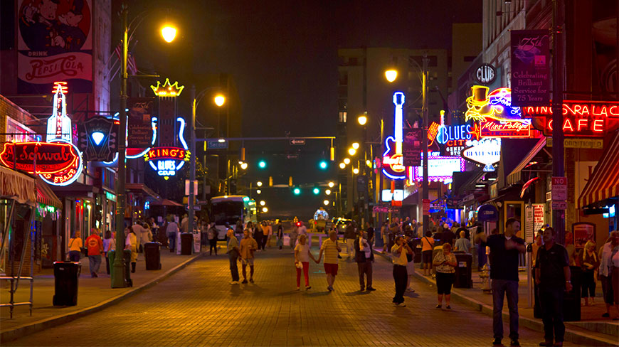 24544-Mississippi-Queen-memphis-c.jpg