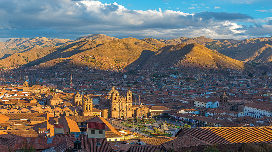 24438-PE-Cusco-Cityscape-lghoz.jpg