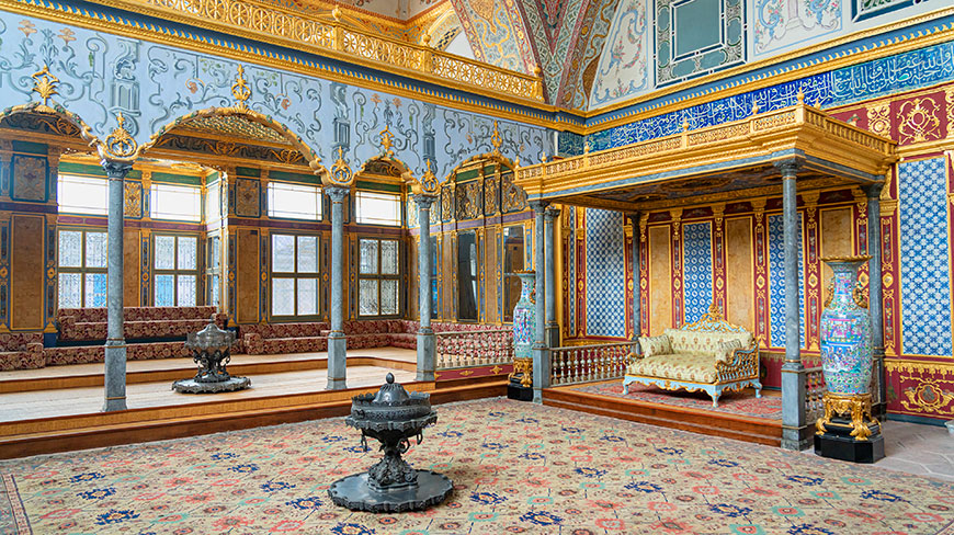 18720-TR-Topkapi-Palace-Interior-c.jpg