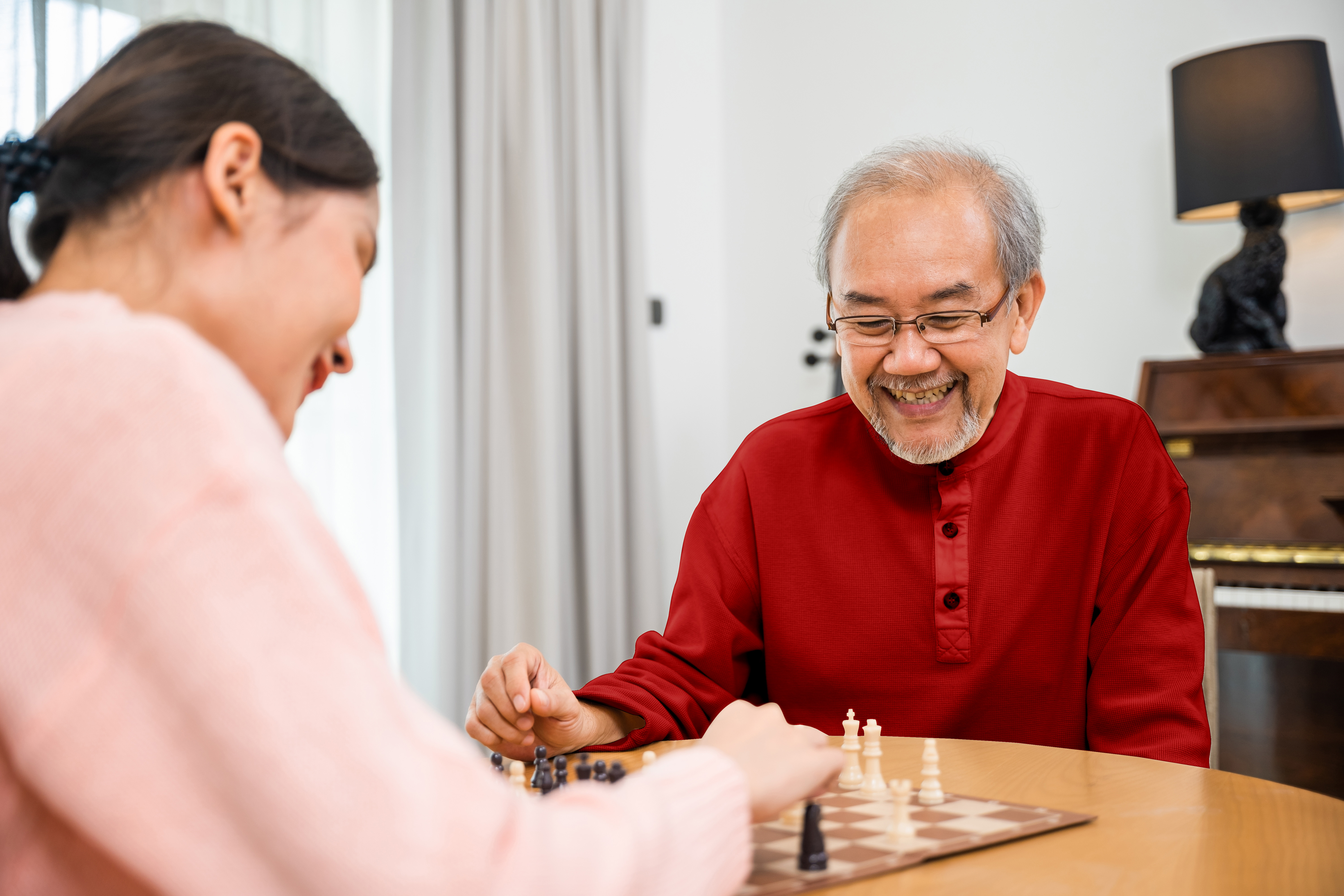 Alzheimer: cara kenali gejala-gejalanya pada orang terdekat