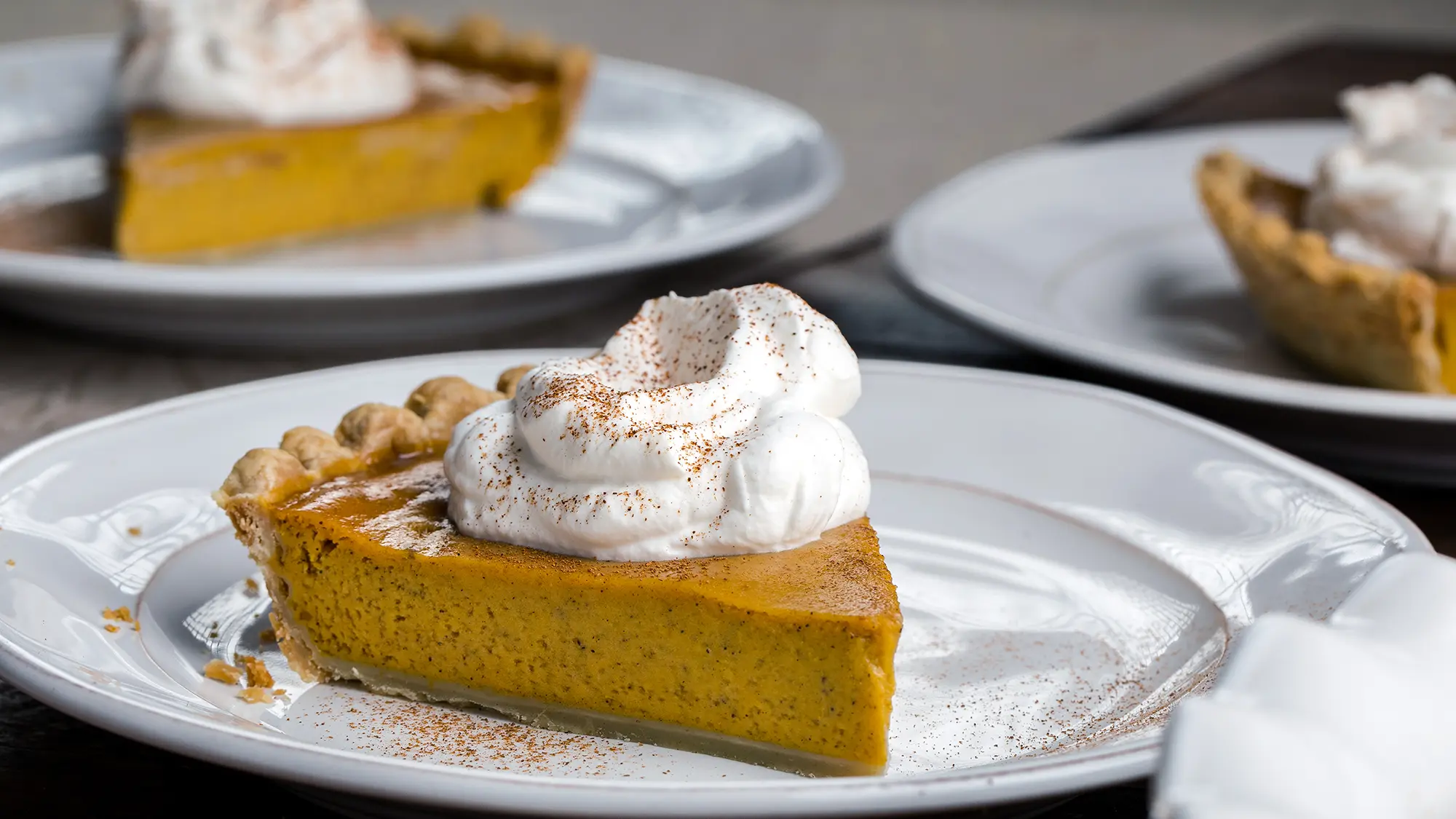 mccormick-signature-pumpkin-pie-desktop.webp