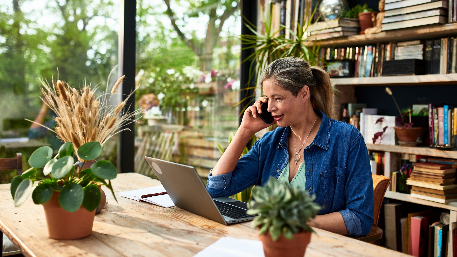 Tips to Help Entrepreneurs Create Self-Sustaining Businesses