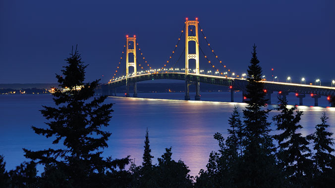 21920-Best-of-Sault-Ste-Marie-Mackinac-Island-bridge-LgHoz.jpg
