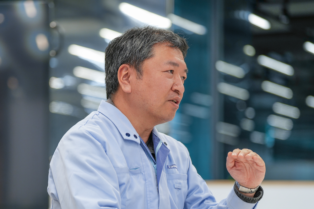 Yoshinori Kurita, Manager, Machine Designer, Social Systems Technology Department, Systems Division, Toshiba Electronic Technologies Corporation