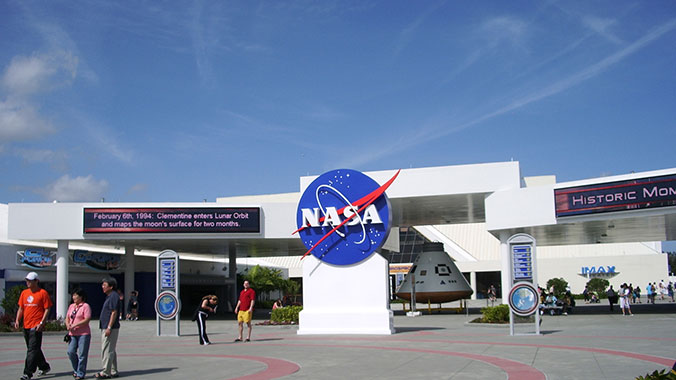 22825-Florida-Kennedy-Space-Center-lghoz.jpg