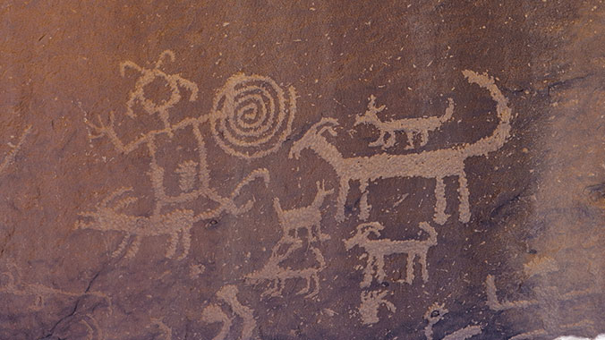 24200-chaco-canyon-petroglyphs-c.jpg