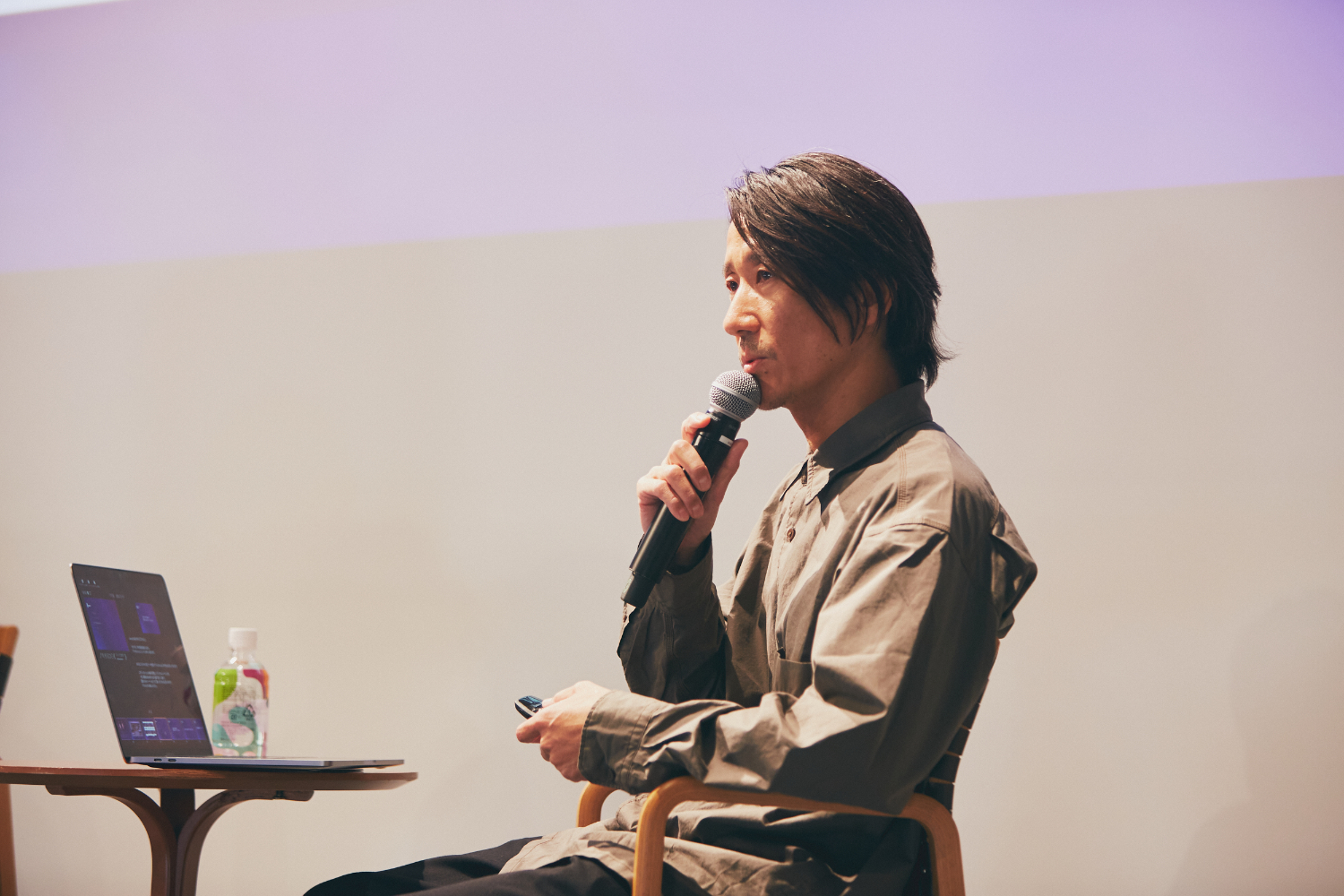 Takashi Okamoto talking