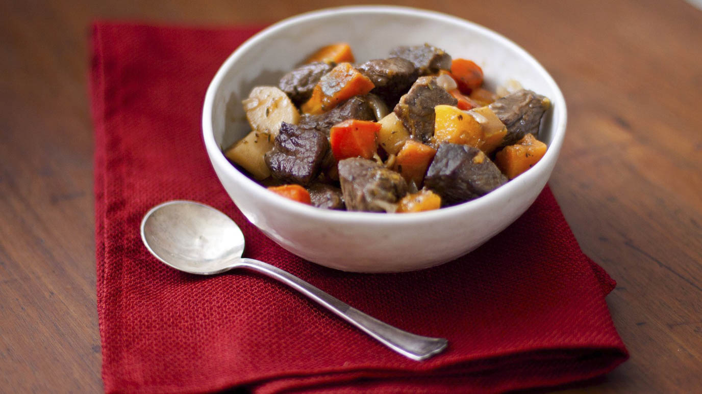 hearty_beef_stew_with_roasted_winter_vegetables_2000x1125.jpg