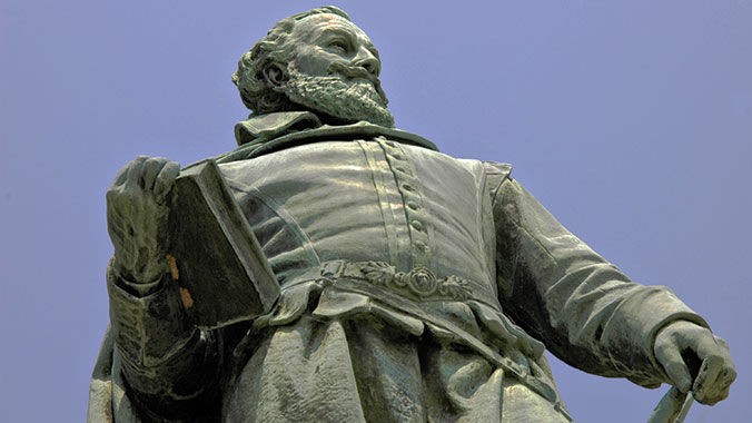 2011_colonial-revolutionary-virginia-jamestown-williamsburg-yorktown-statue-c.jpg