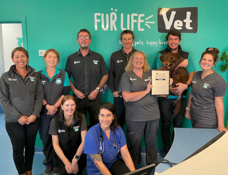 Apiam EOC Deniliquin Veterinary Clinic team.png