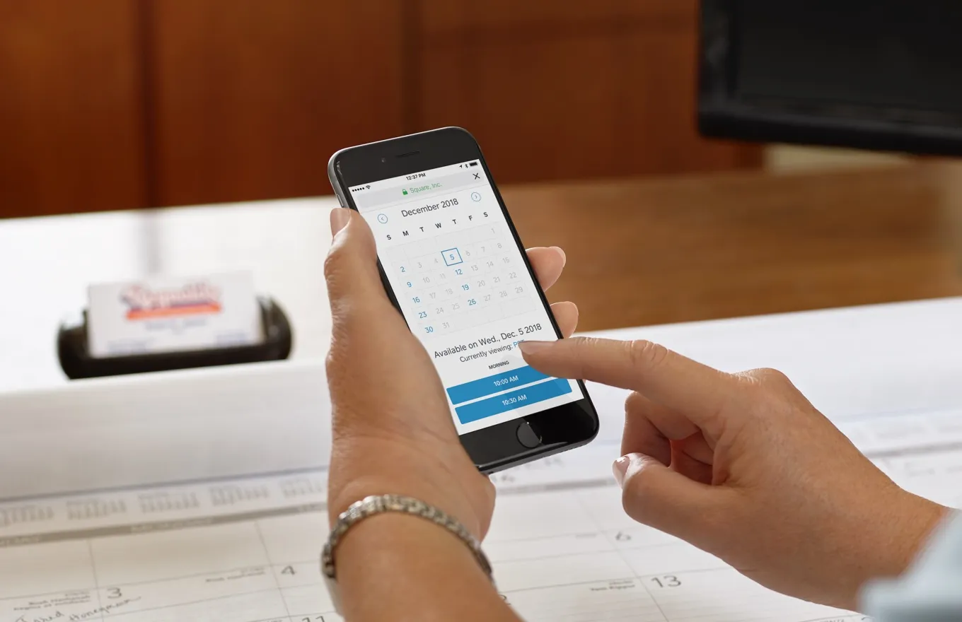 scheduling salon apointment