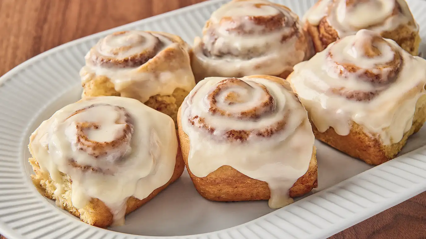 Holiday_Cinnamon-Rolls_1376x774.webp