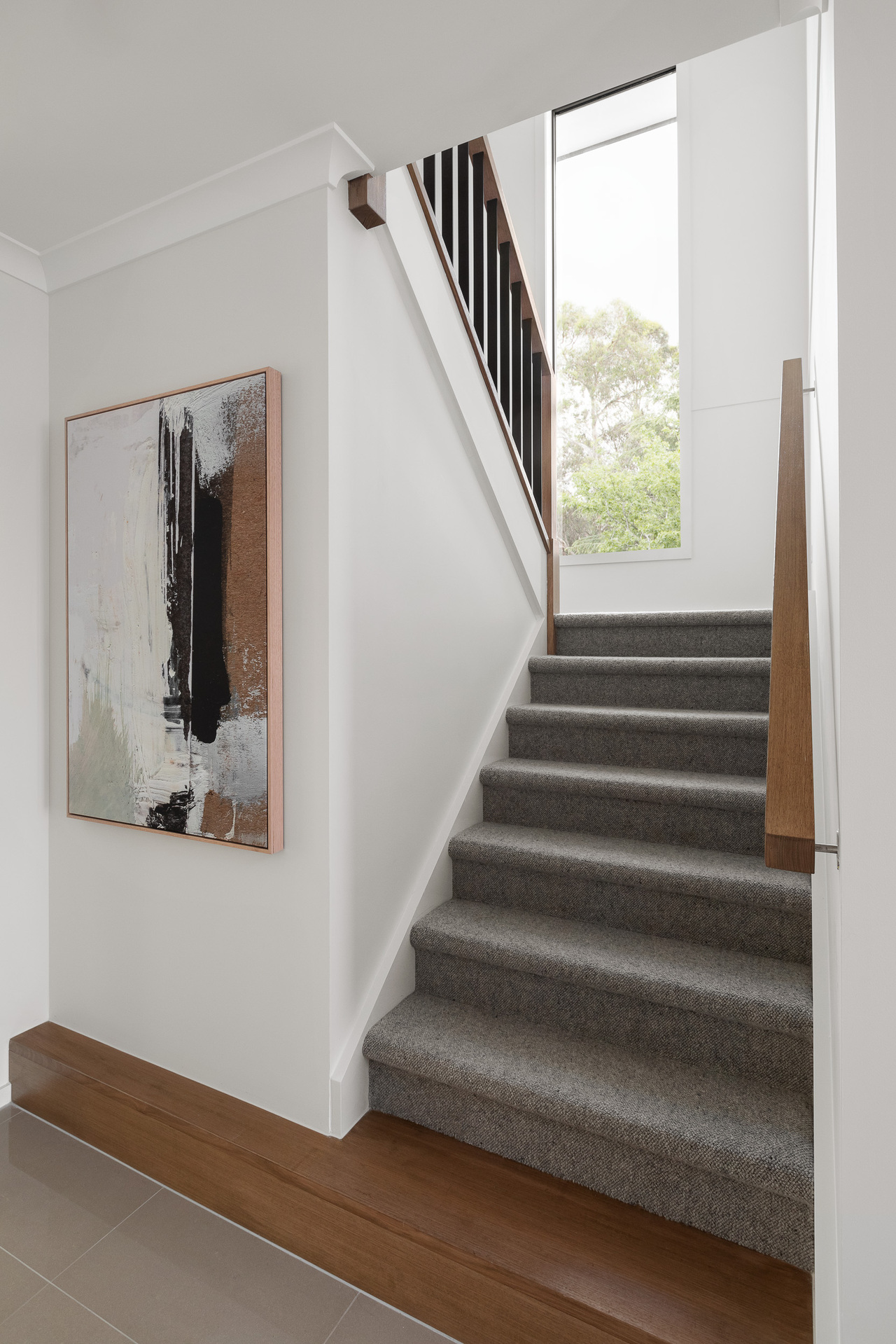 CH_EasyLiving_Newhaven_OakmereGrand_Hero_Stairs_1.jpg