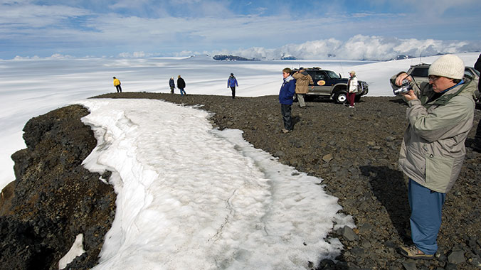 21877-iceland-circumnavigation-fire-and-ice-Vatnajokull-Glacier-c.jpg