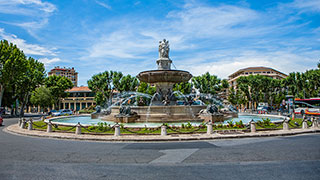 22213-FR-Provence-Rotunda-Fountain-smhoz.jpg