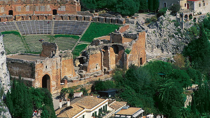 18212-Treasures-of-Sicily-Taormina-theater-c.jpg