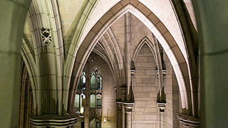 19287-Signature-City-Pittsburgh-Pennsylvania-Cathedral-Of-Learning-SmHoz.jpg