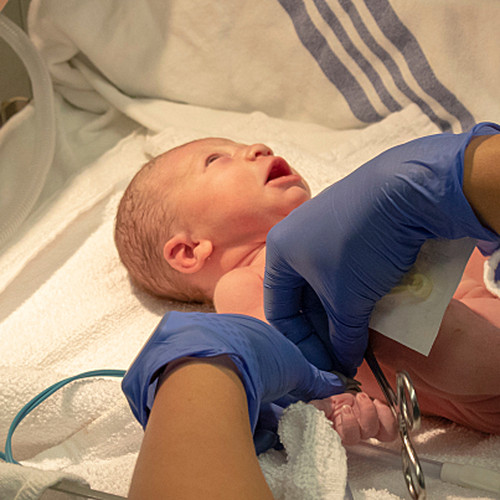 Nurses have an essential role in keeping infants at a healthy temperature after birth.