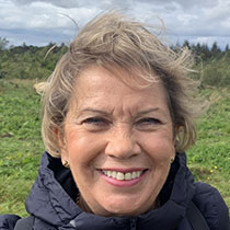 Profile Image of Ann Carr