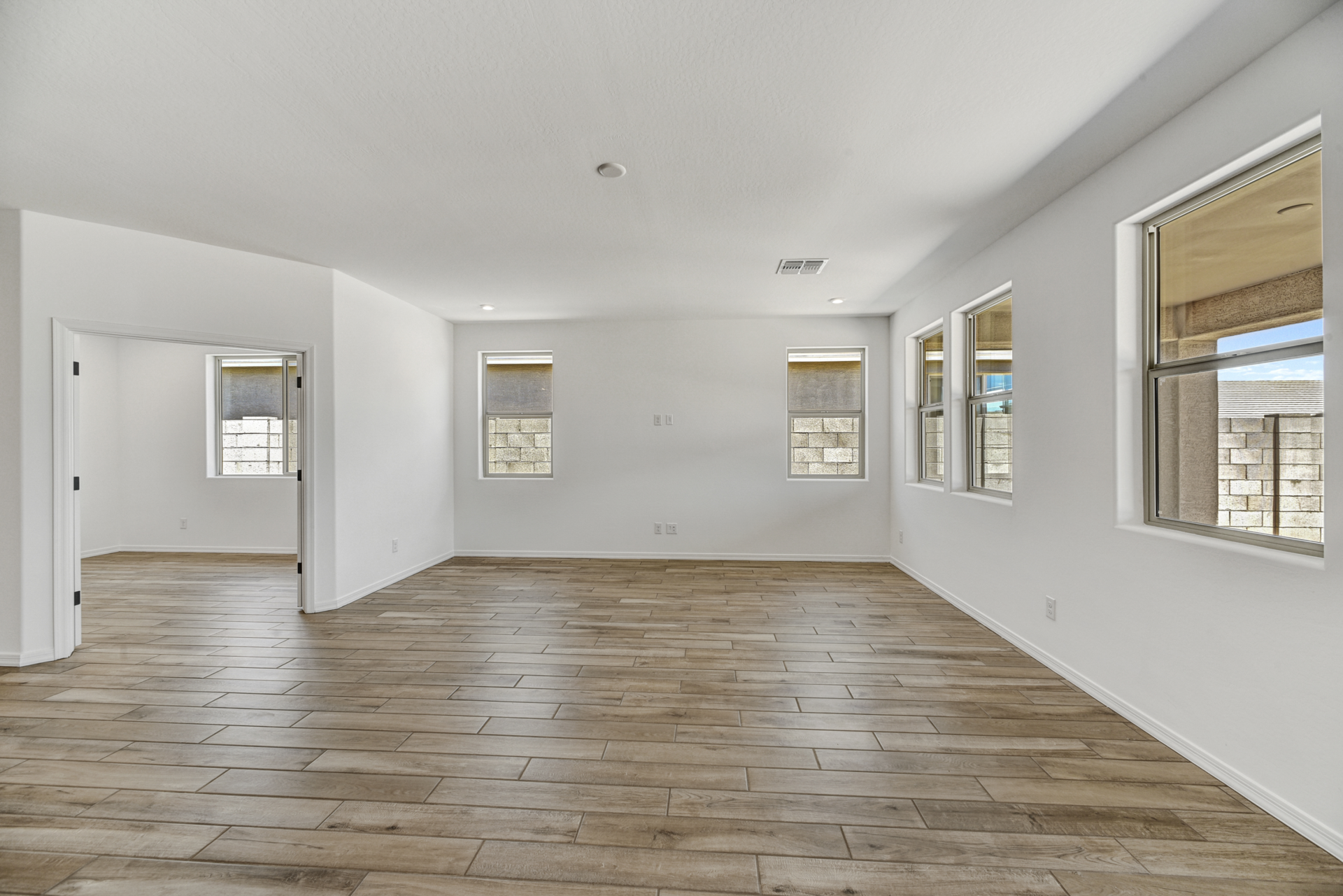 130443e0-268a-4266-a1fc-91a7998fcddc