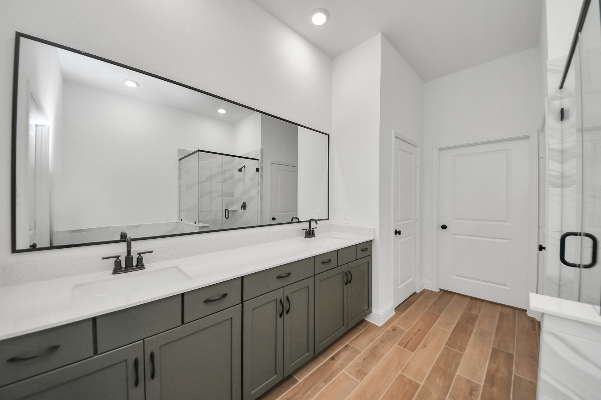 1b62345e-ea89-43fb-9459-31be1951ae70