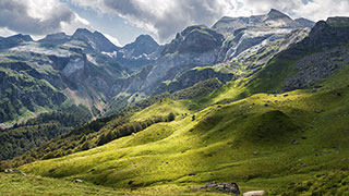 From Languedoc to Catalonia Through the Pyrenees: A Cross-Border Discovery