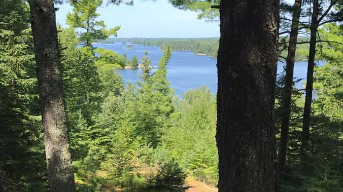 Voyageurs National Park & Canoe Country: Deep Woods, Wild Waters