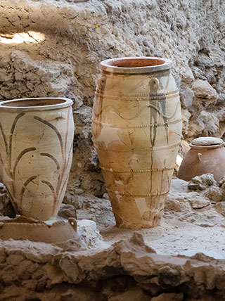 The Greek Dark Ages: from Ruin to Renaissance