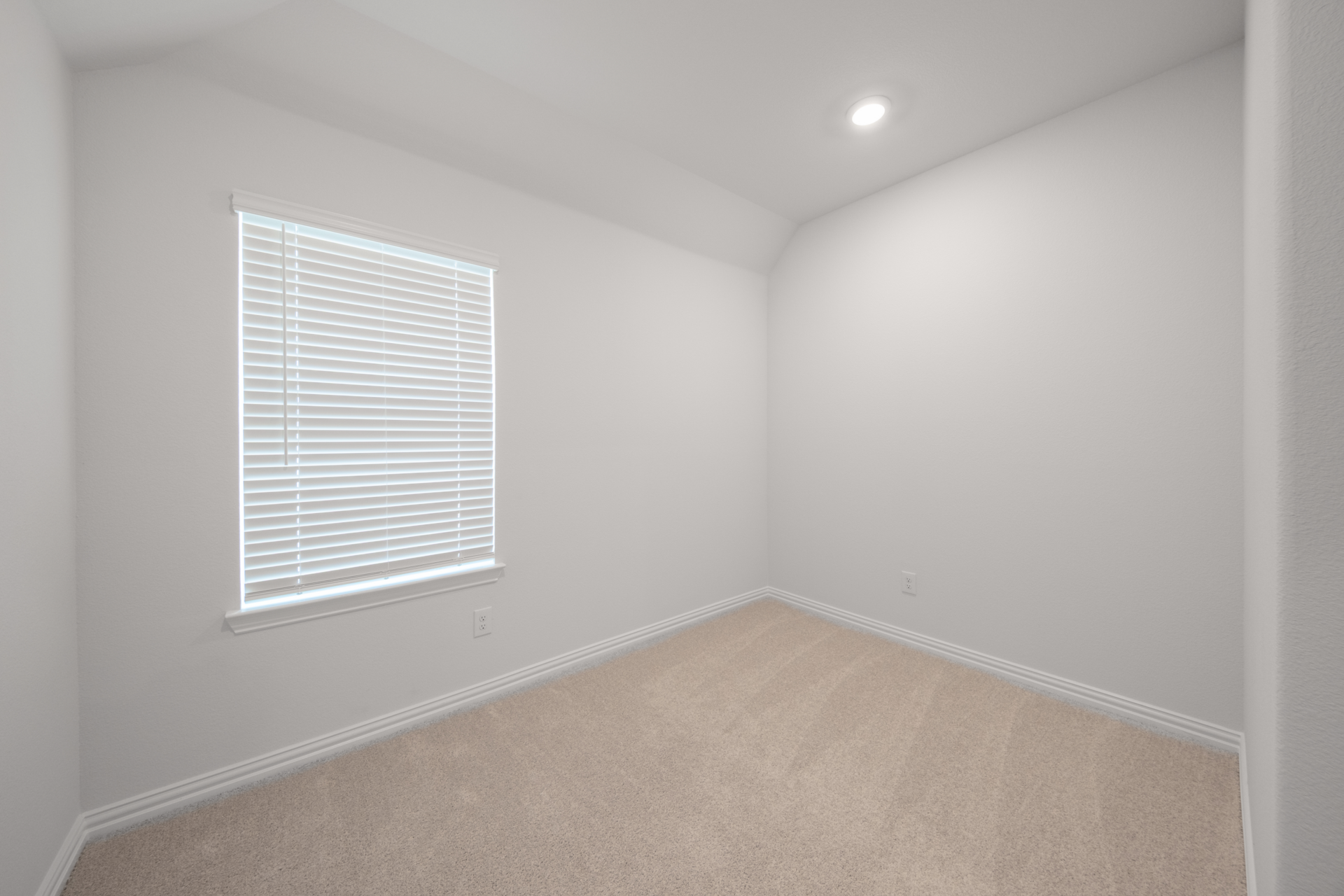 2613aafa-d62e-40f9-b733-66b611b1953a