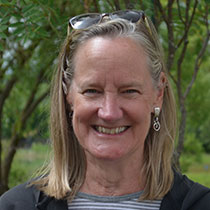 Profile Image of Leila Robinson