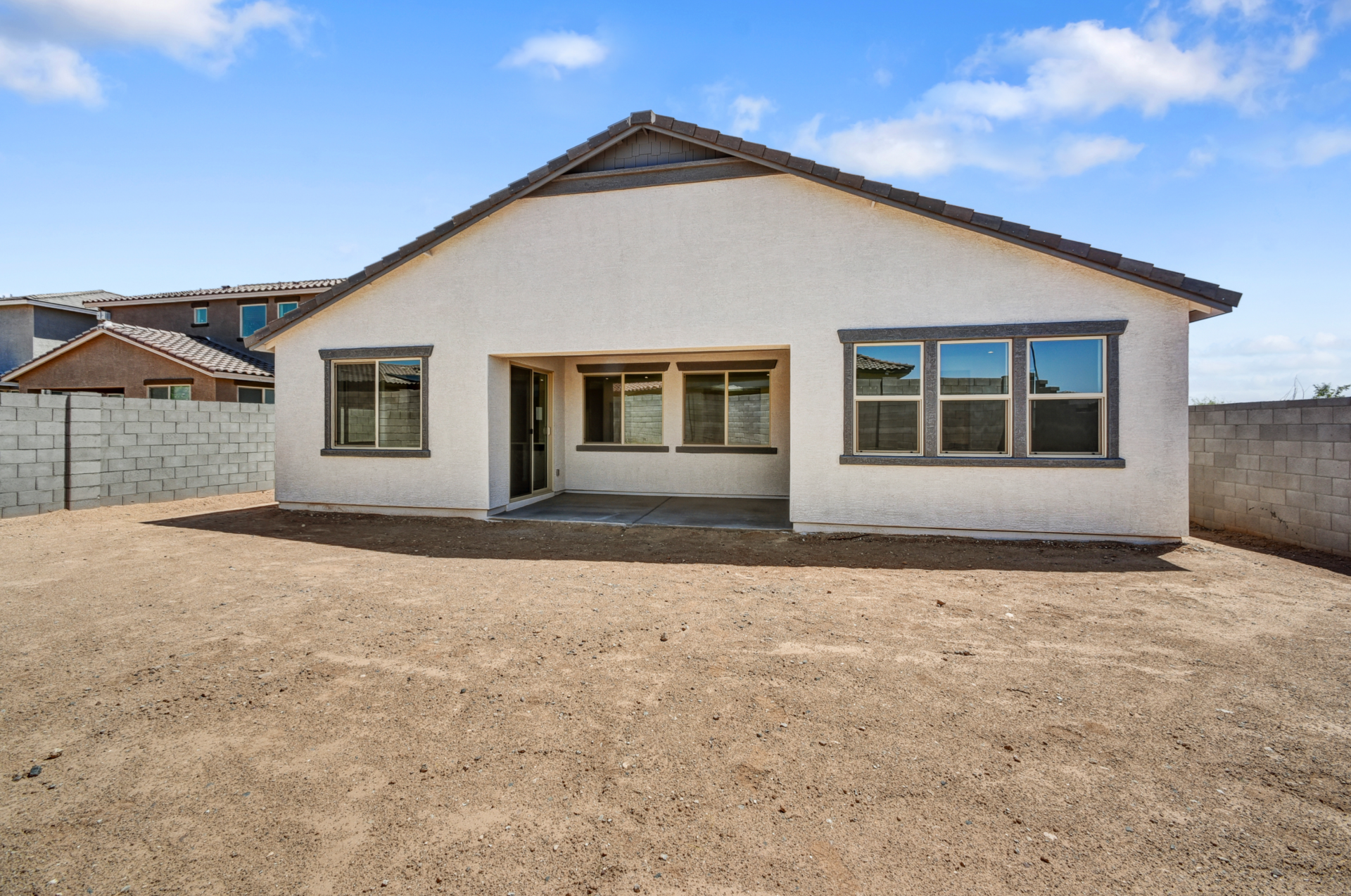 2b395f06-7947-4a32-bb8d-375164e223ff