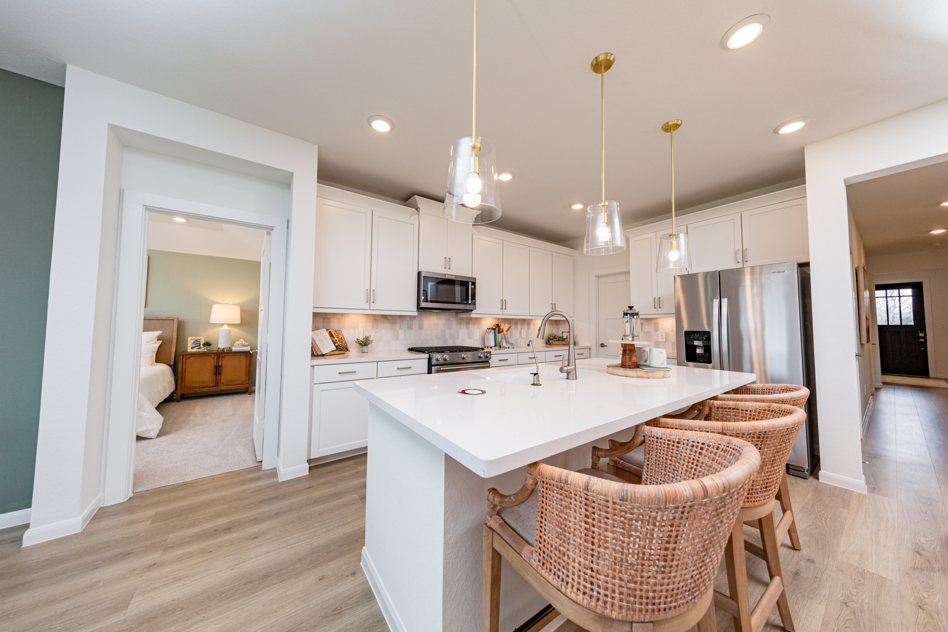 35561bea-440a-4abf-bd46-4537e0a1cf81