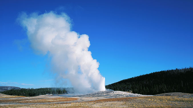 HIking Yellowstone National Park Montana