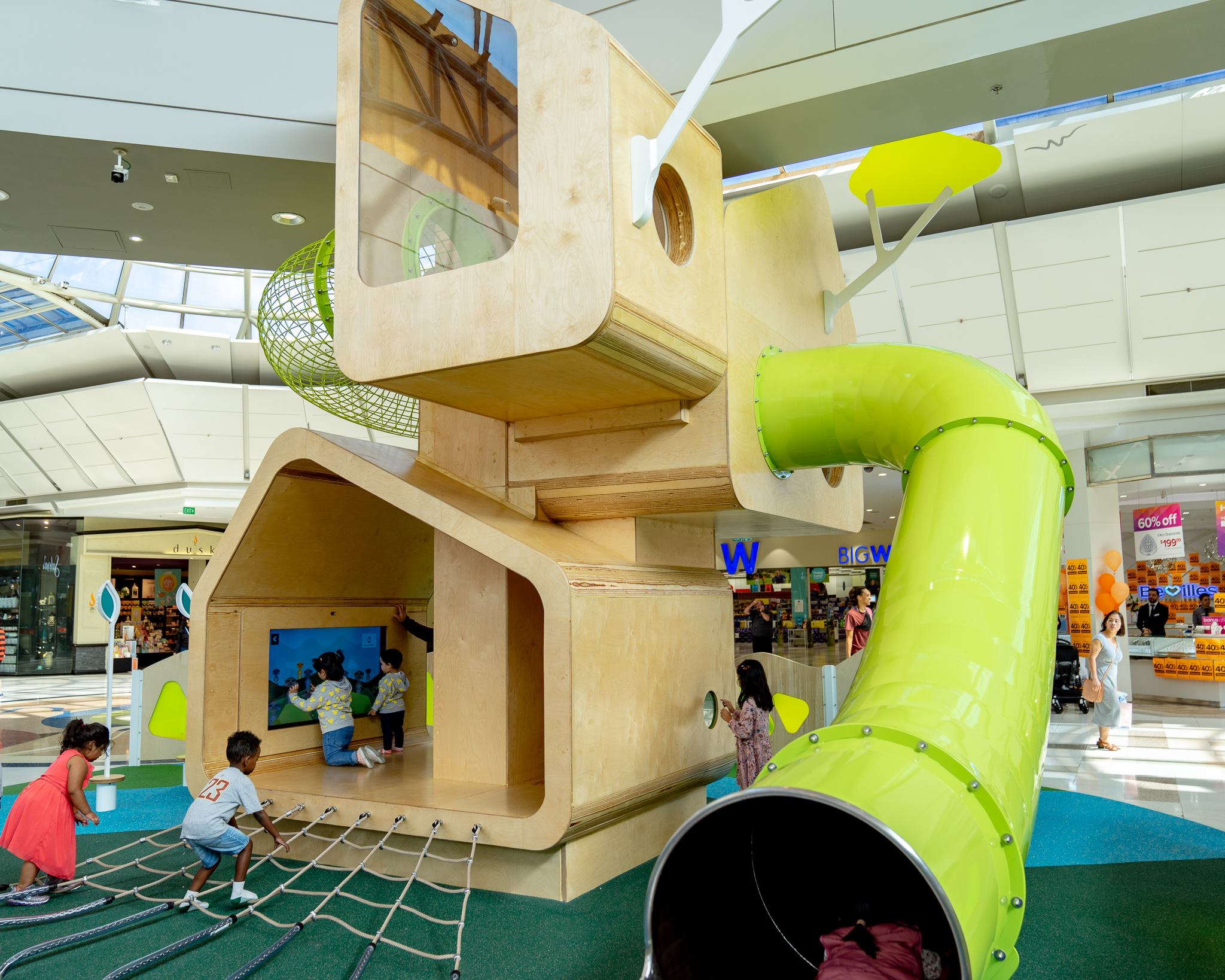 Tree house
