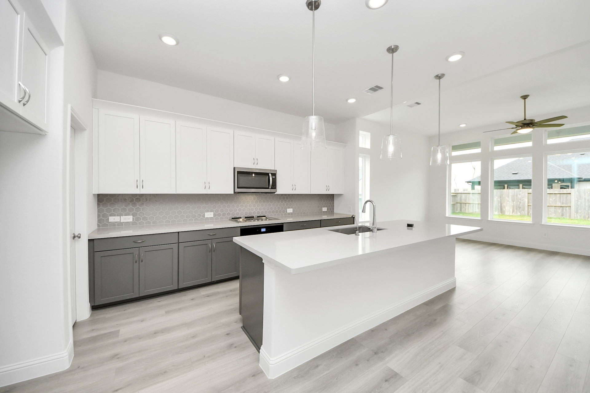 5f47f0bd-ef06-4db5-badc-680373f5cf79