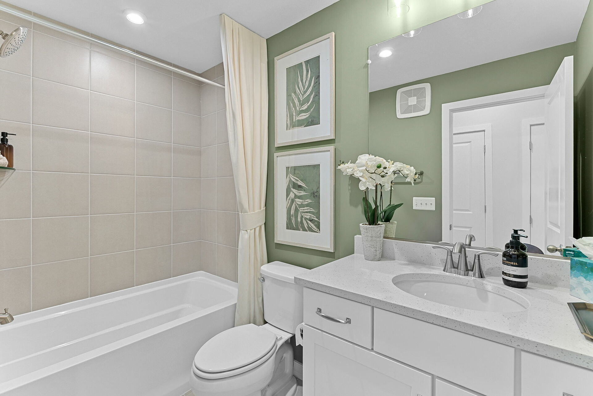 7108b8ab-86a7-4e9d-a850-be5640d7b38c