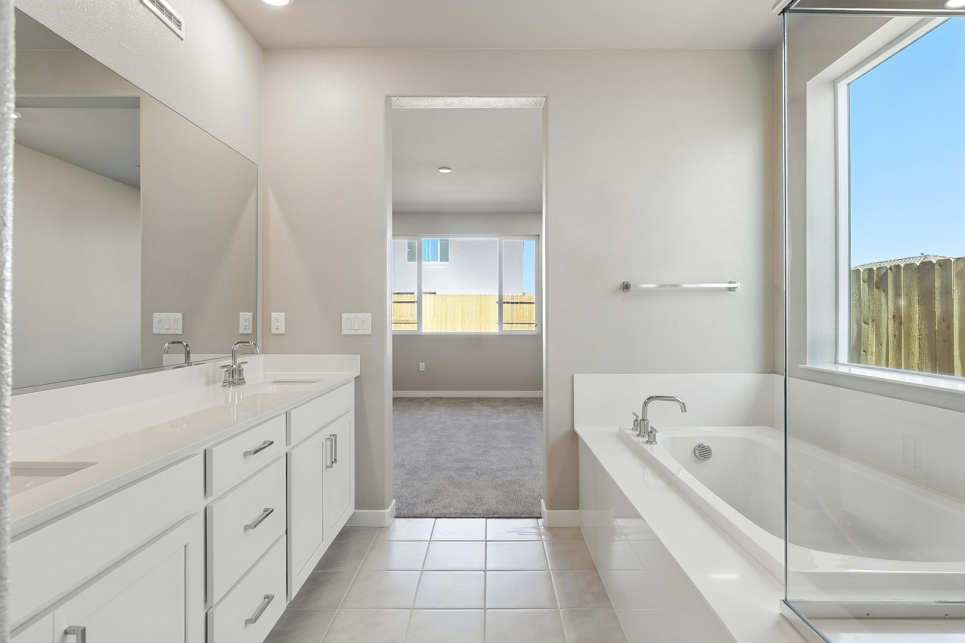 7668d621-86a2-4c03-904c-22f487e4e3c4