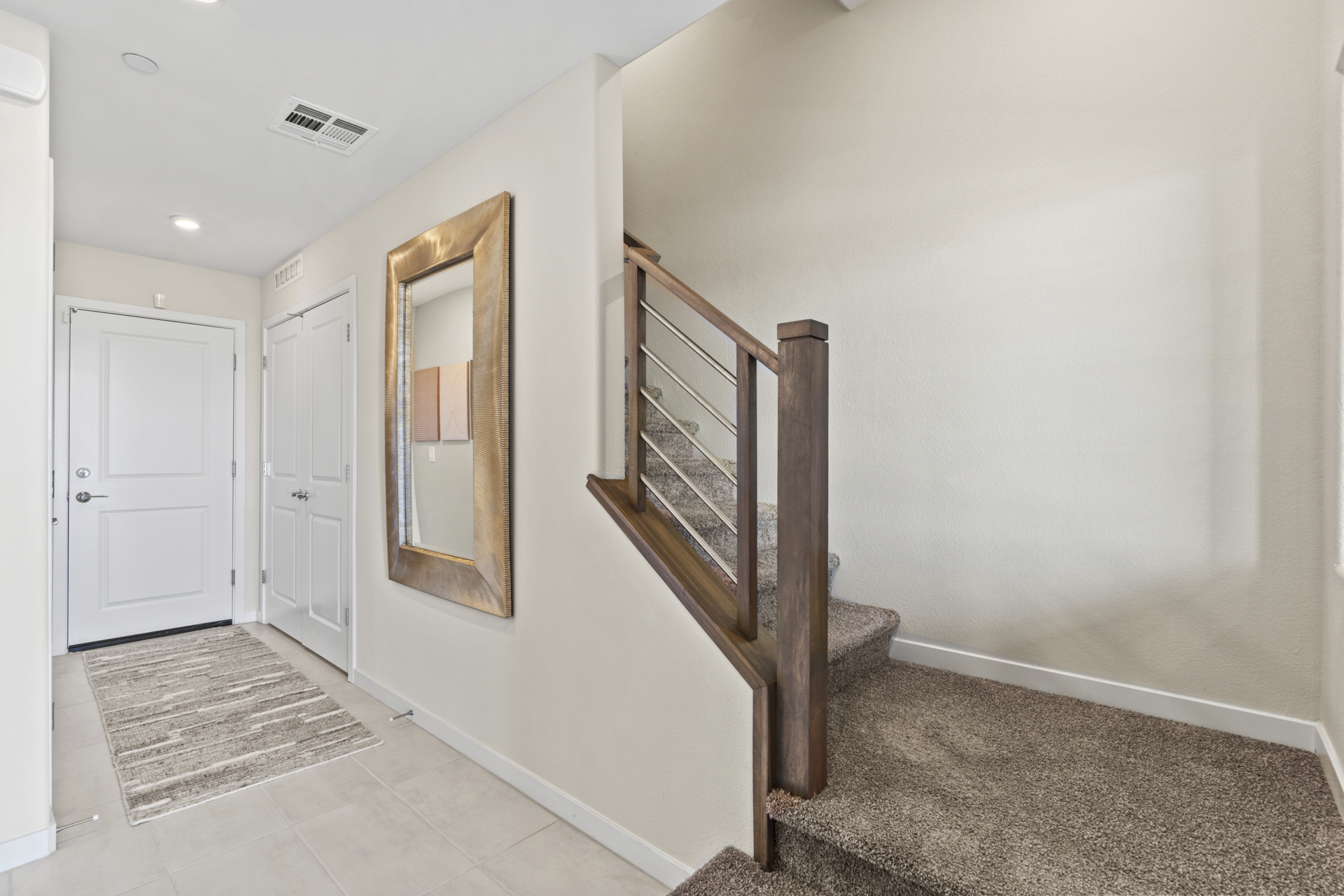 7cf0ab60-387c-4577-a54e-6e959405a97b