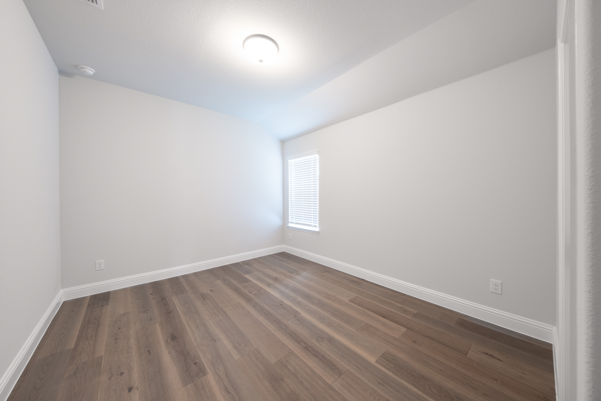 8bd9ef48-b229-4af0-814f-998e6ddaf4b3