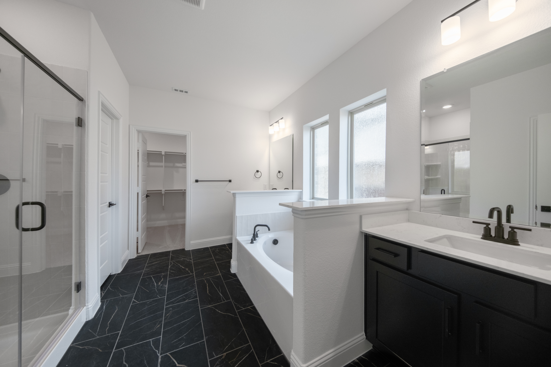 8e92c4ae-11f9-44a4-8238-4e2caa61f155