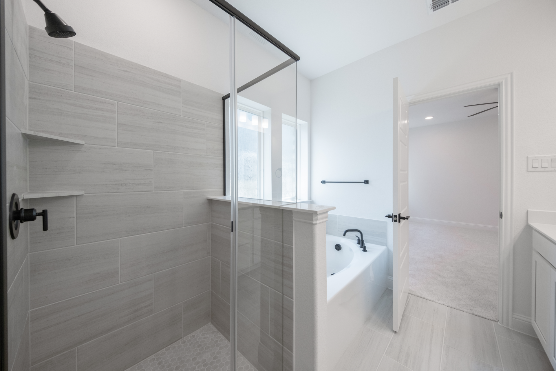 9bbc1854-5123-4488-aa04-fb0a68b95d9c