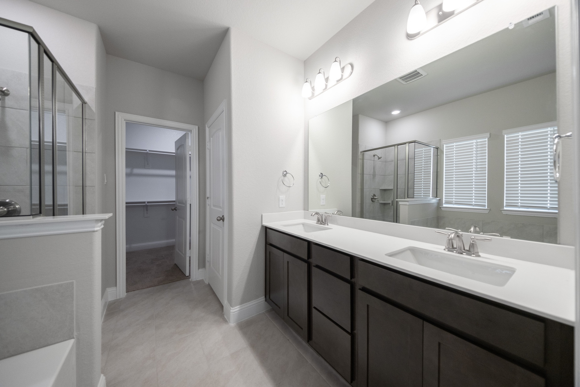 Avalon Primary Bathroom