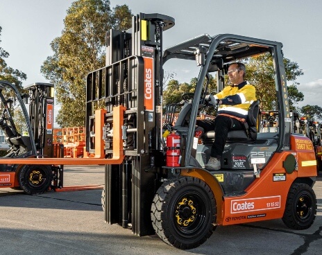 Coates kicks off Supercars weekend with Fan Fest in Perth test