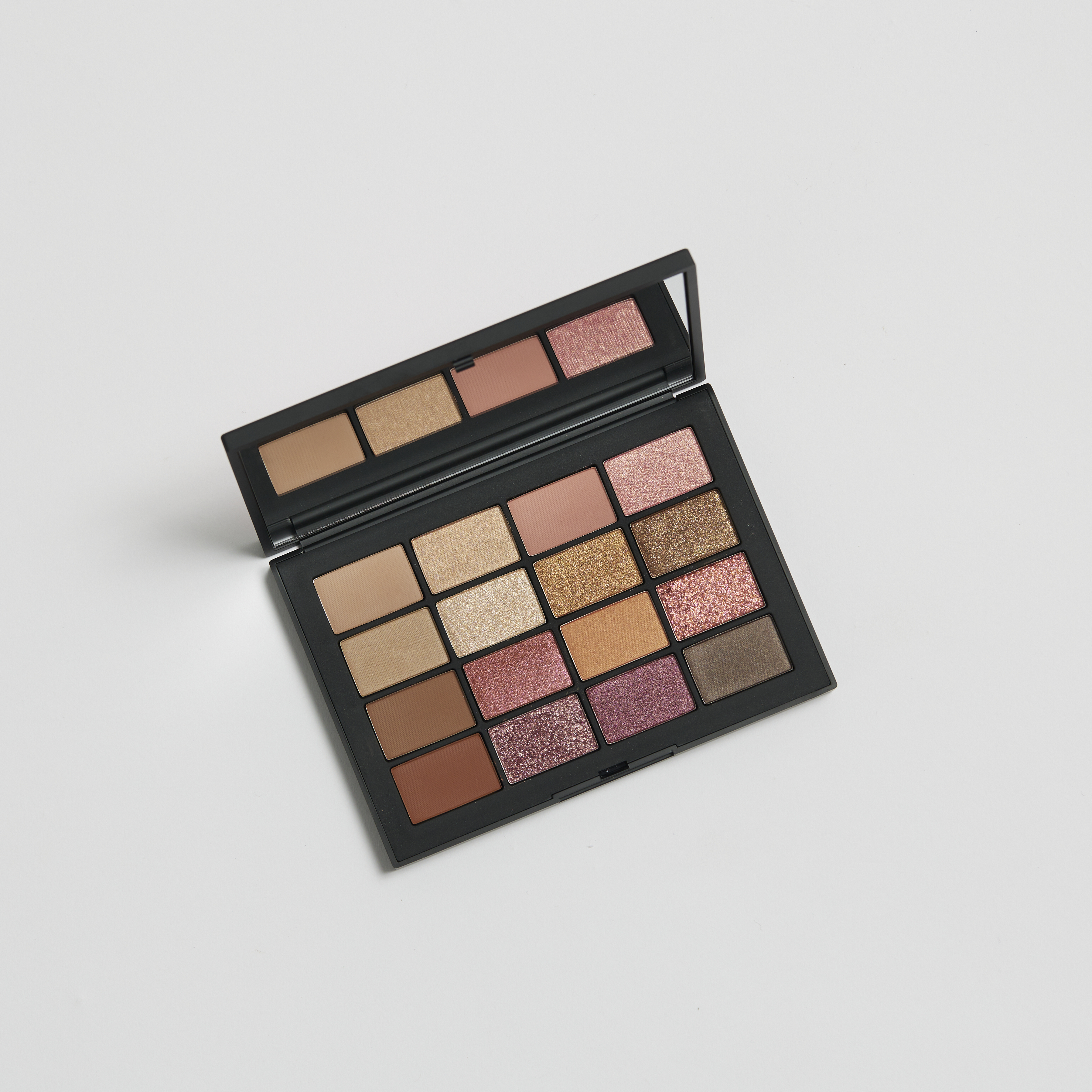Blog 5 - Mecca Nars Summer Unrated Eyeshadow Palette