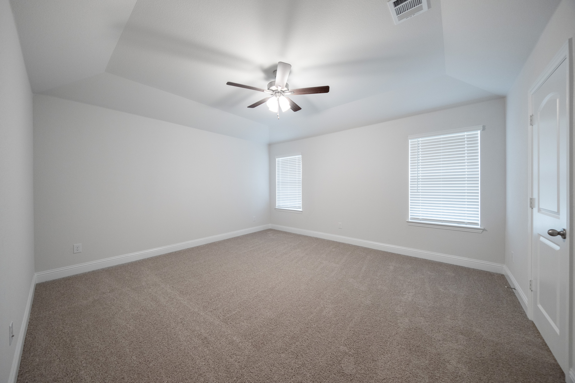 Bluebell Primary Bedroom